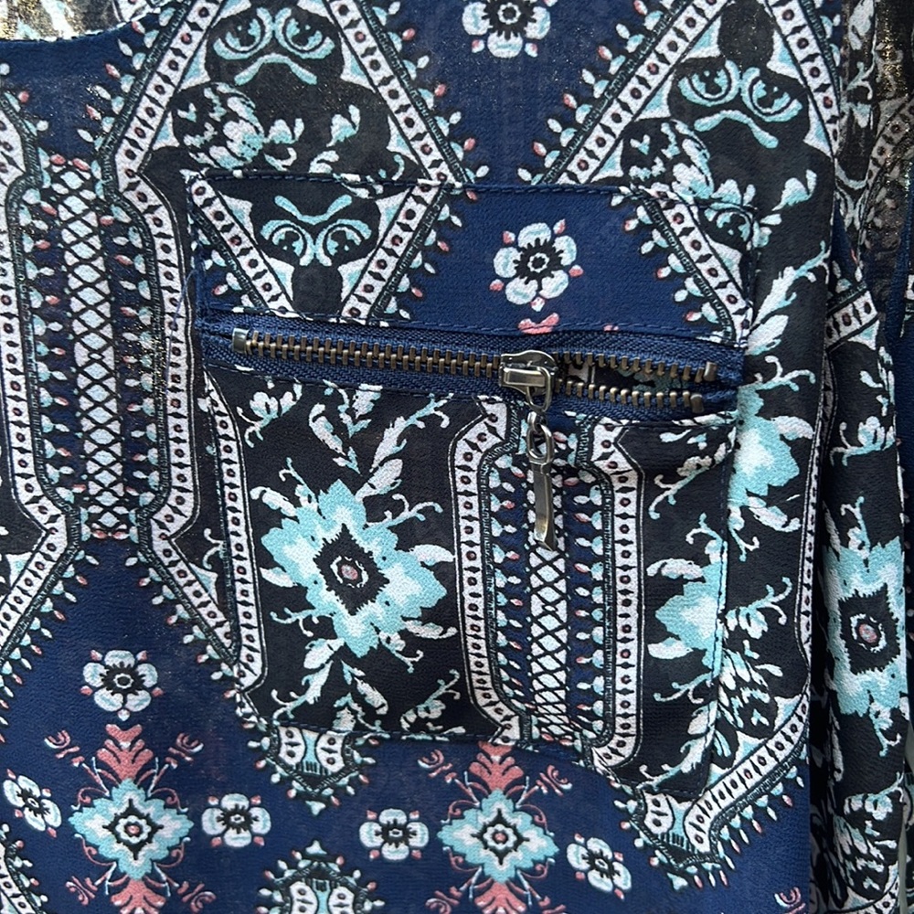 Tank blouse - Picture 2 of 3